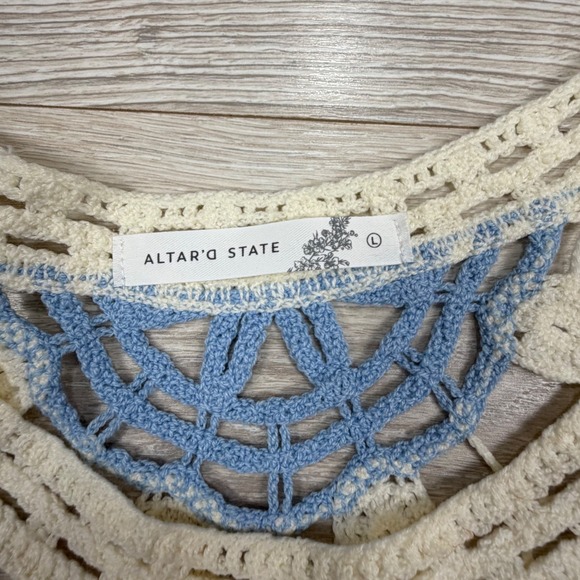 Altar'd State Cara Crochet Top Blue Cream Floral Sleeveless Boho Large - Picture 3 of 11
